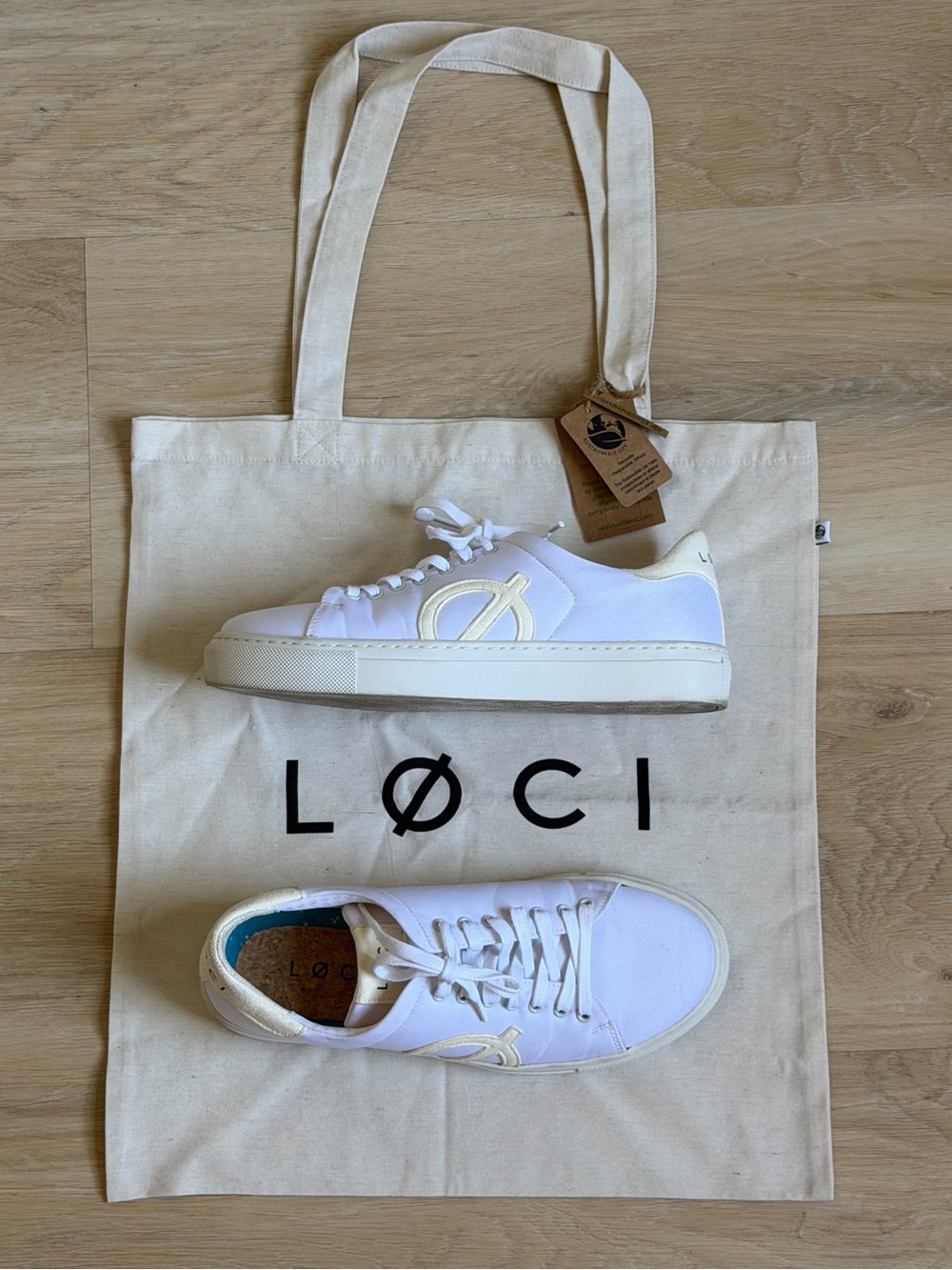 LØCI Neo Luxury Vegan Low-Top Court Sneakers All White – EU 39 / US 8
